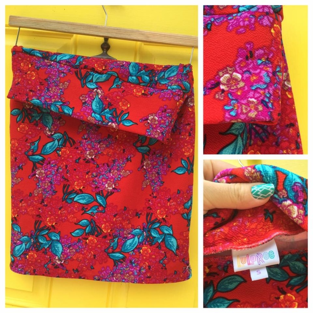 LuLaRoe RARE unicorn red floral Cassie hydrangea
